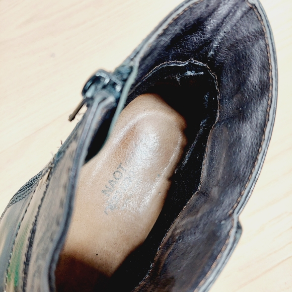 Naot Black Leather Buckle Strap Ankle Boots Comfort Wedge Sole 927 - Picture 7 of 12